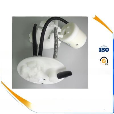 Toyota Hiace 77024-26010 77024-26011 için KDH2 Uyumlu Yakıt Filtresi