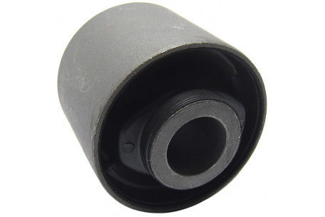 Land Cruiser J6 NR Süspansiyon Daha iyi kullanımı için 48702-60040 Alt Kürük