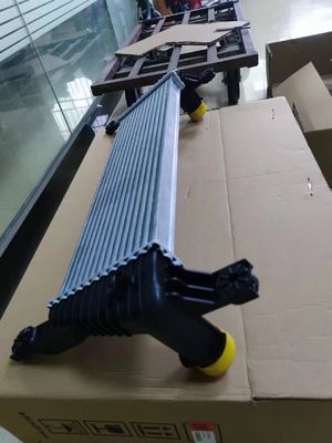 Ford Ranger 2012 5271339 AB399L440AD Mazda BT50 OEM için alüminyum INTERCOOLER çekirdeği
