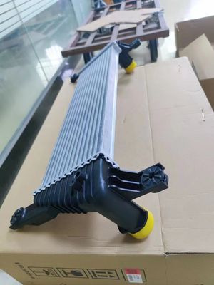 Ford Ranger 2012 5271339 AB399L440AD Mazda BT50 OEM için alüminyum INTERCOOLER çekirdeği