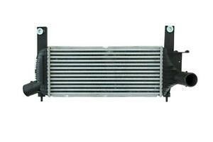 OE NO. 14461-EB360 Navara D40 için Intercooler Motorunuzun Soğutmasını Geliştirin