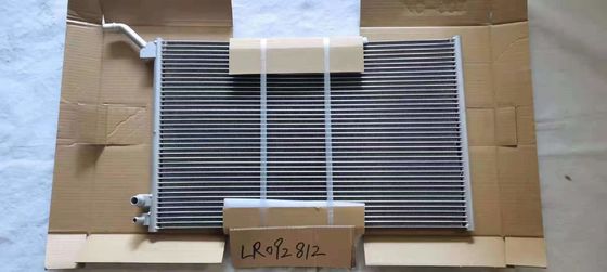 LR092812 Range Rover Velar OEM Motoru Radyatör Su Şarj cihazı için Alüminyum Intercooler