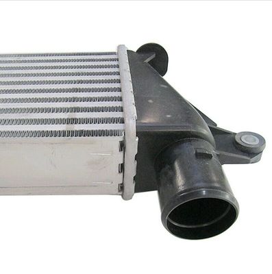 Isuzu D-Max 2012 2.5L 3.0L için araba intercooler OE NO. 8980906272 8980906272