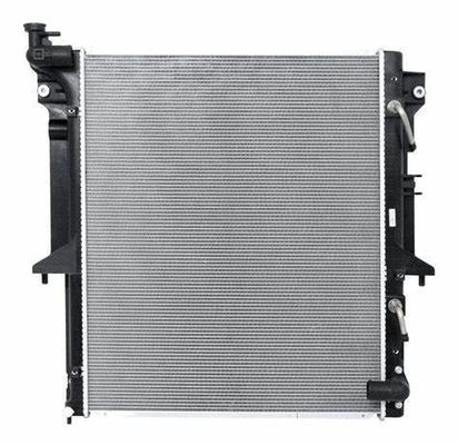 MITSUBISHI L200 Triton 3.5 4WD MN135119 1350A346 ve Sabit için Özel Uyumlu Radyatör