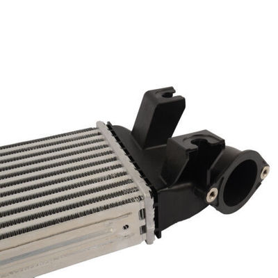 MITSUBISHI L200 TRITON 2.4 2.5 TDI Motoru için en iyi Intercooler Assy 1530A161