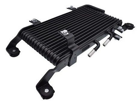 Toyota Landcruiser GRJ200 2007- Diesel 32910-60160 için Orta Doğu Tipi Yağ Soğutucu Kütesi