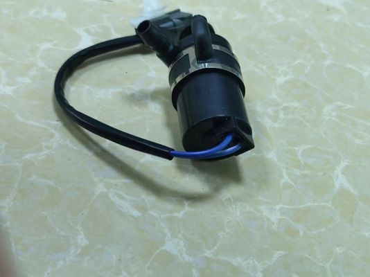 Mitsubishi Pajero Montero Sport L200 2007-2015 için far temizleme yıkama pompası 8264A022