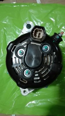 Prado 150 Serisi KDJ150 için Toyota Alternator 27060-30130 3L Turbo Diesel 1KDFTV D4D