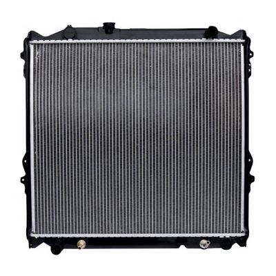 OE NO. 16400-75190 Referans NO. TO2311 Toyota Prado Vzj için Motor Soğutma Radyatörü