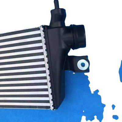 Toyota Revo 2020 OEM 17940-11940 için HILUX VIII Pickup N1 Intercooler