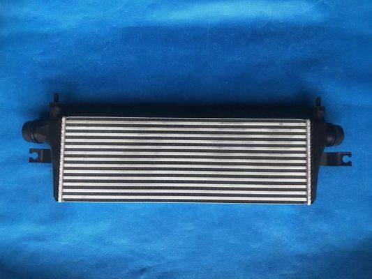 Toyota Revo 2020 OEM 17940-11940 için HILUX VIII Pickup N1 Intercooler