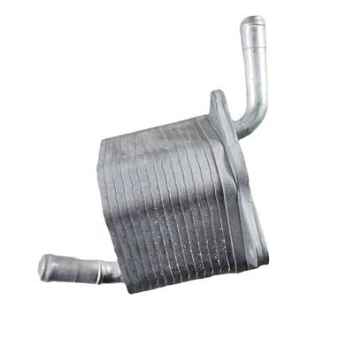 Toyota Hilux Revo 1GD 2GD 15071-0E010 için motor yağı soğutucu seti Referans NO. 8095055
