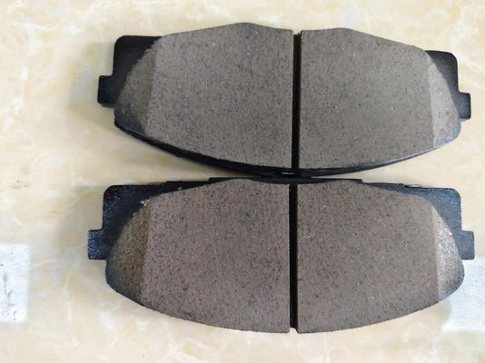 04465-YZZE9 Toyota Hiace LH50 LH60 YH50 YH60 LH55 LH56 için fren yastıkları seti